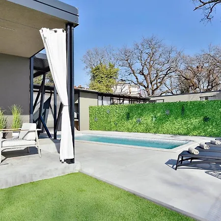 別荘 Barcolana ポレッチ